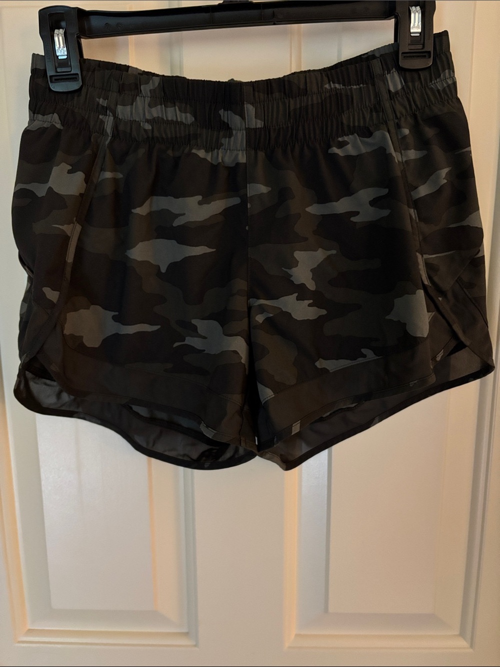 Athleta Run racer mesh shorts 4” size XS